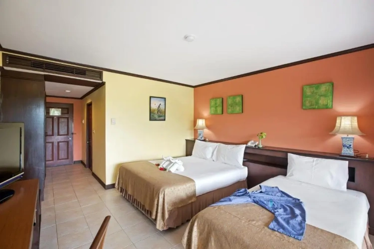Twin room