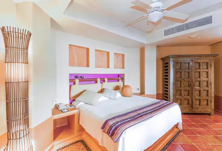 1 Bedroom Plunge Pool Double Suite