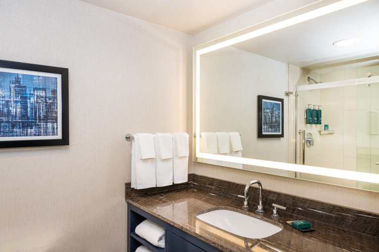 DoubleTree by Hilton Hotel Newark Airport photo 28