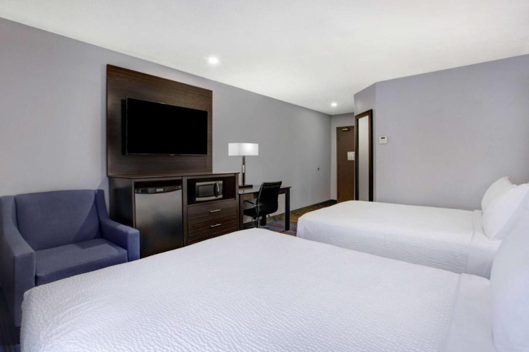 Days Inn By Wyndham Barrie photo 10
