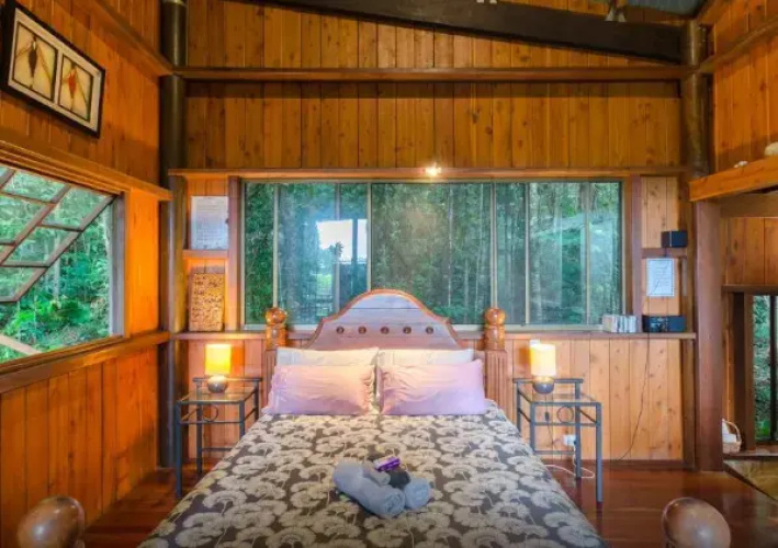 Golden Orchid Cottage