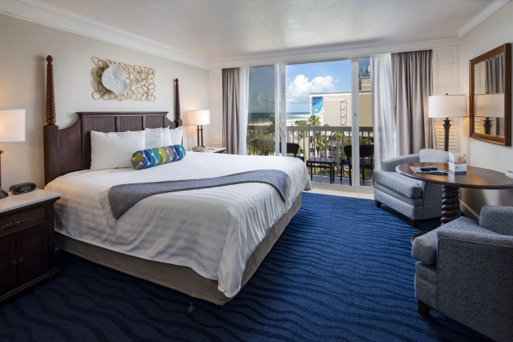 Double room with balcony and with Tropical view