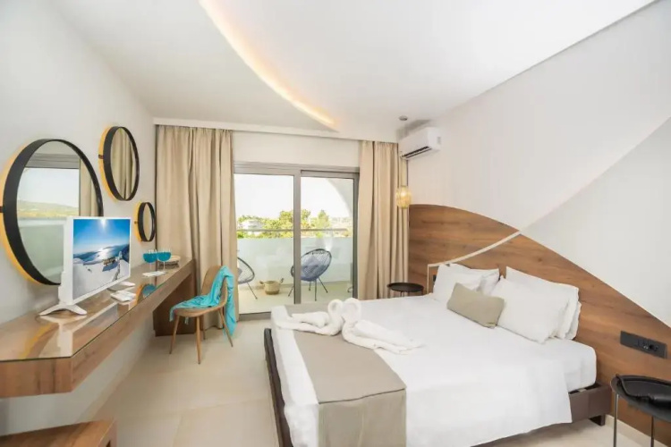 Happy Days Hotel