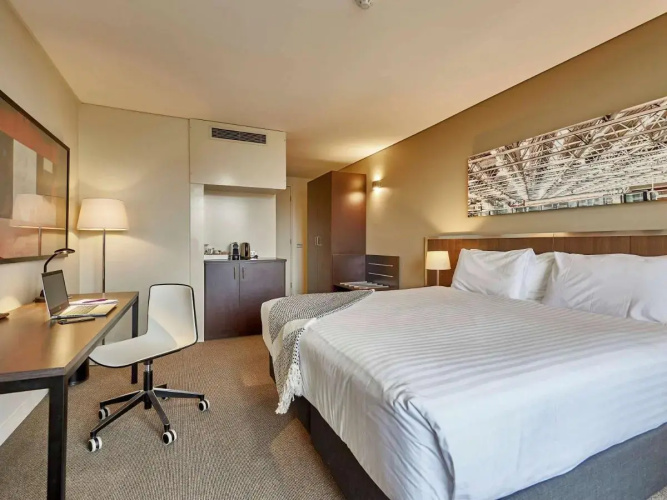 Mercure Perth On Hay