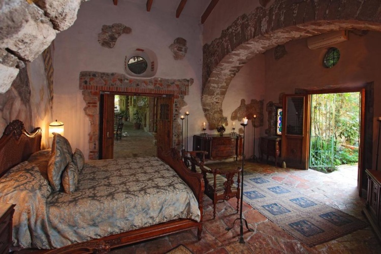 Presidential Double Suite