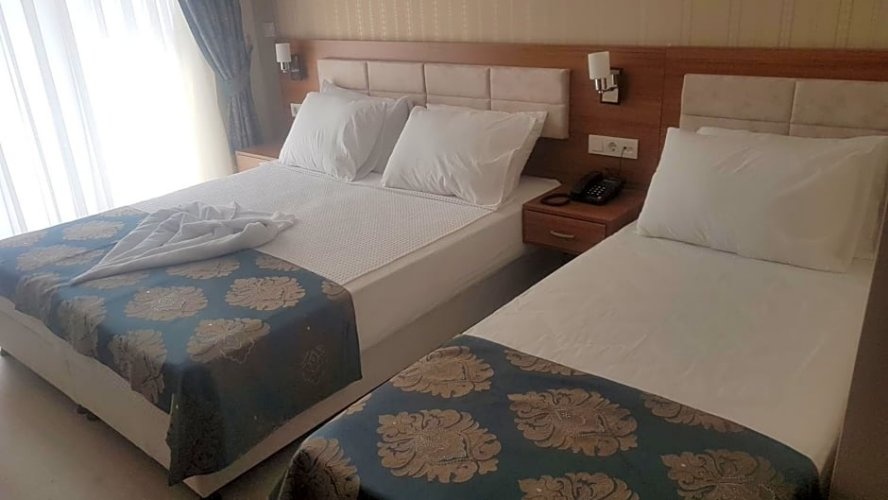 Triple Suite room