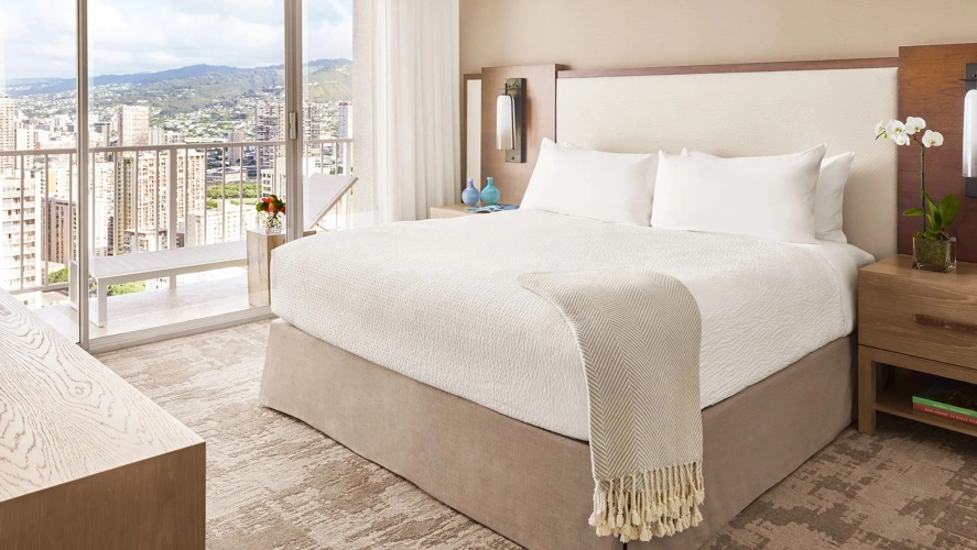 Diamond Head Double Suite with partial ocean view
