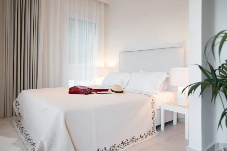 2 Bedrooms Panorama with Shared Pool Suite