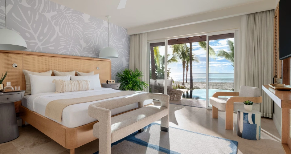 1 Bedroom Double Butler Villa Suite Beachfront