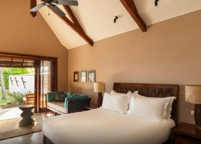 2 Bedrooms Villa