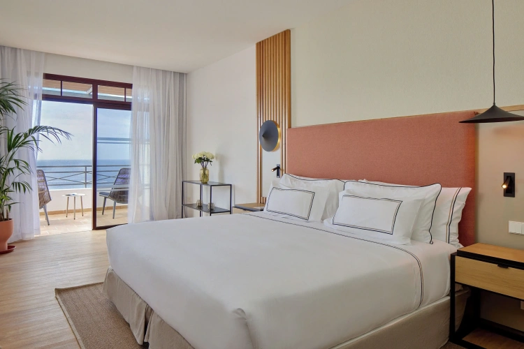 Master The Level Double Suite with ocean view