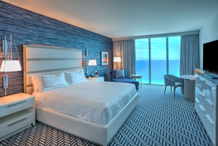 Room oceanfront