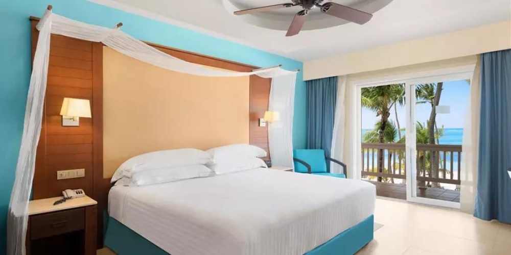 Premium Level Double Suite oceanfront