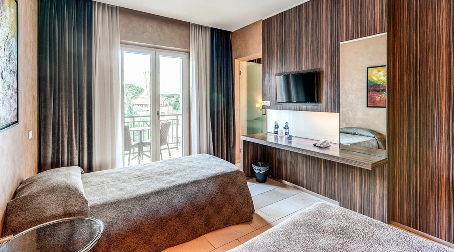 Family Quadruple Suite with balcony
