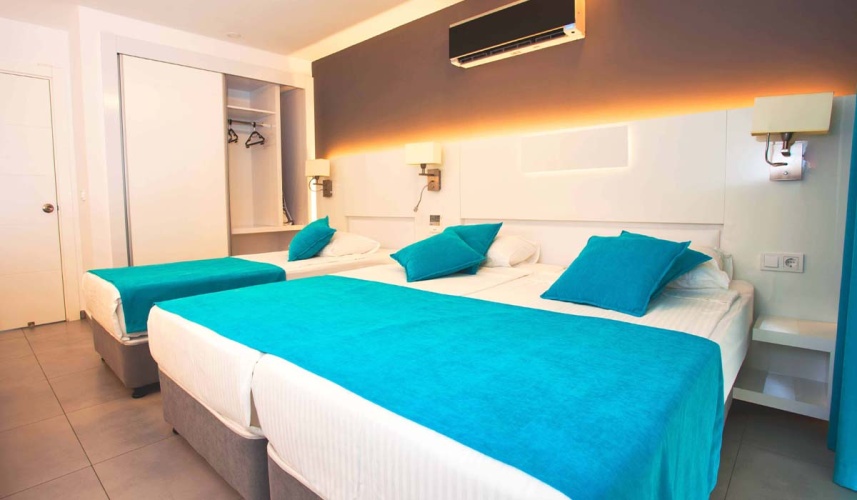 2 Bedrooms Apartment with balcony