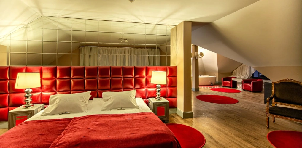 Bath Double Suite