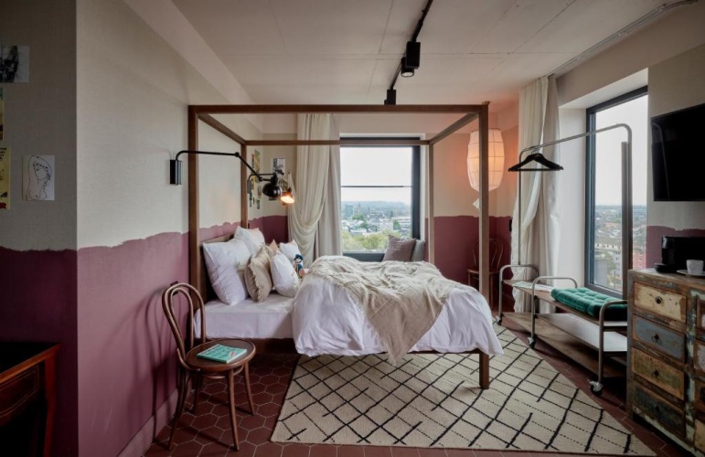 Large Sky double room