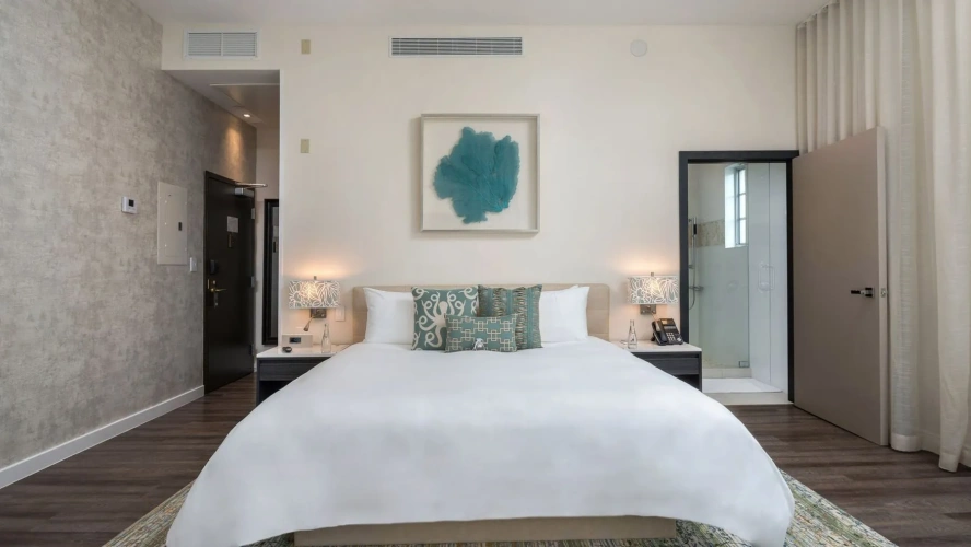 Premier Corner Double Suite