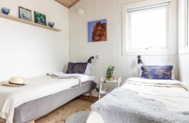 Borgunda Twin Cottage