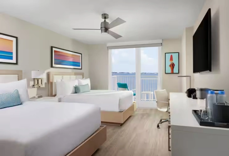 Accessible Twin room with balcony
