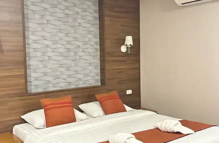 Deluxe Double room with lake view