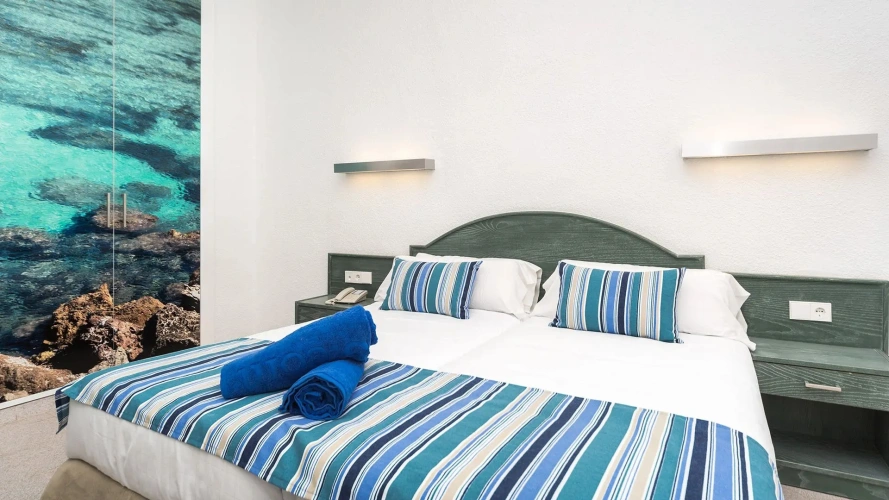 Water Park Access Twin room