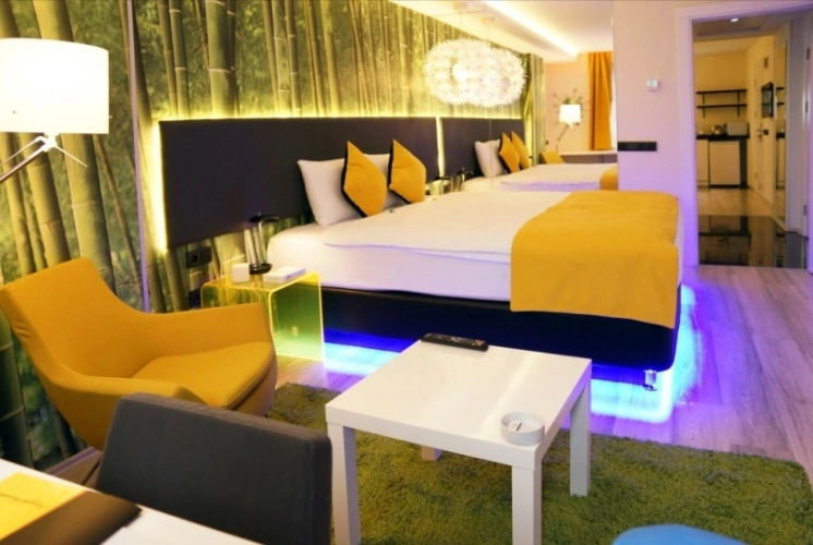 Double Suite