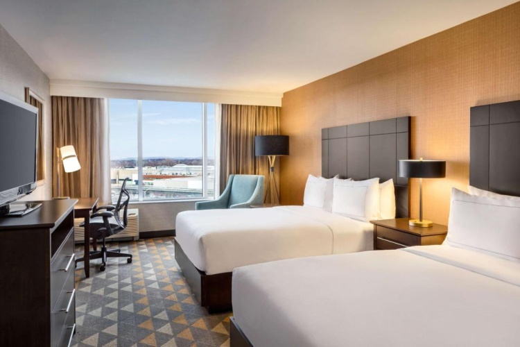 DoubleTree by Hilton Pointe Claire Montreal Airport West photo 6