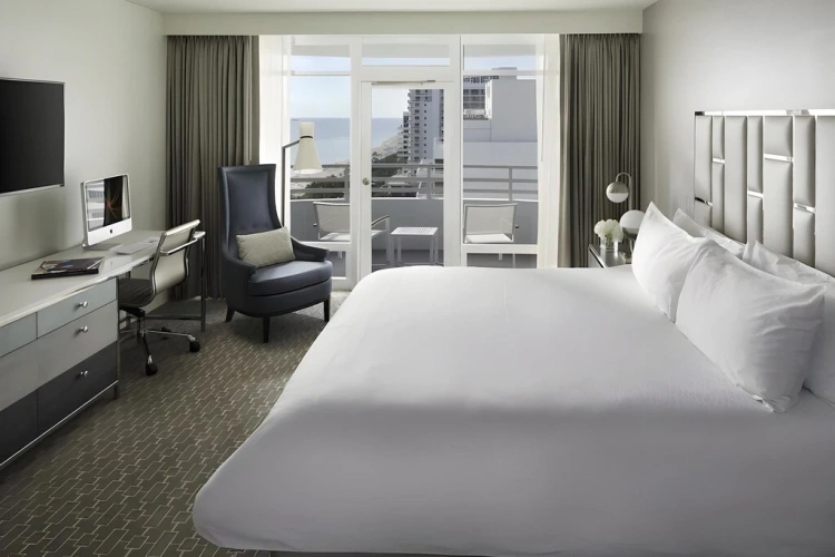 Double Junior Suite with bay view