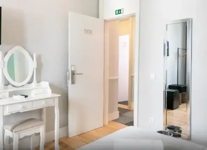 Economy Twin room
