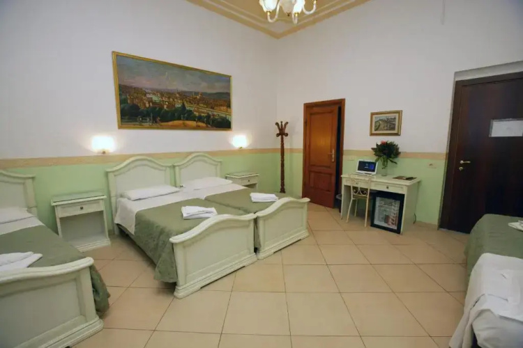 Hotel Desiree