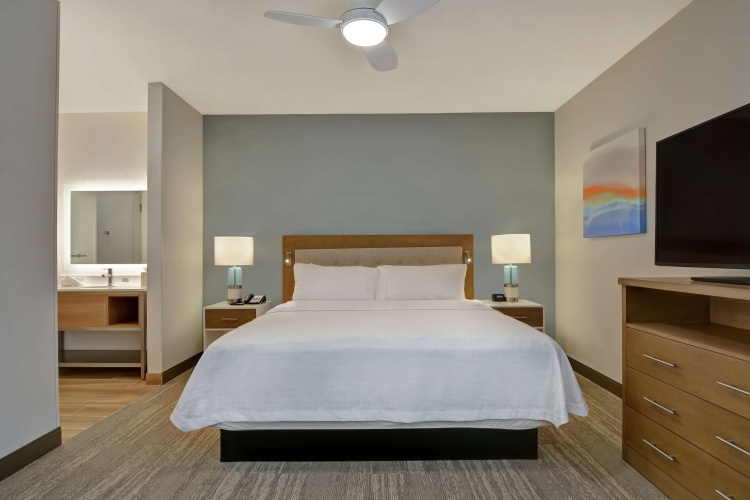 Accessible Double Suite