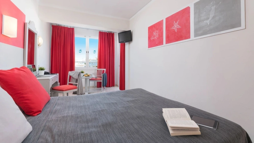 Twin room with city view