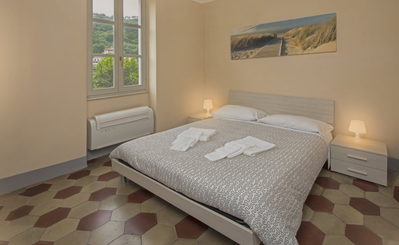 2 Bedrooms Double Apartment