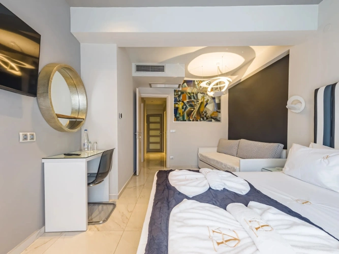 2 Bedrooms Twin Suite