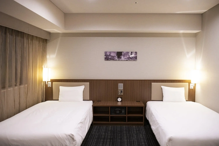 Universal Twin room