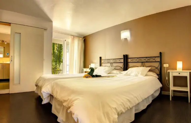 1 Bedroom Panoramic Twin Apartment with garden view