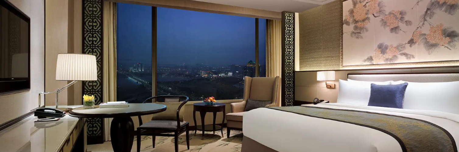 Horizon Club Double room with lake view