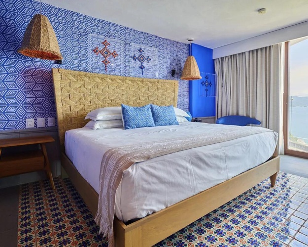 Deluxe Double Suite with ocean view