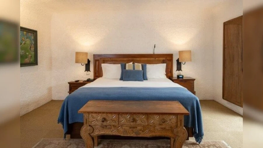 Deluxe Double Suite