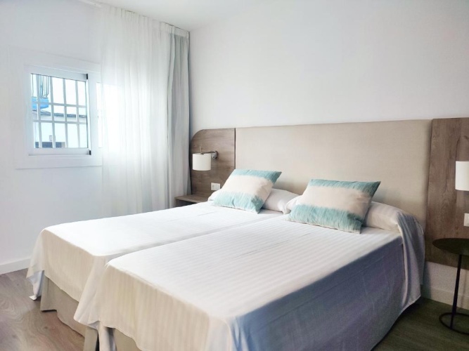 Economy Twin room