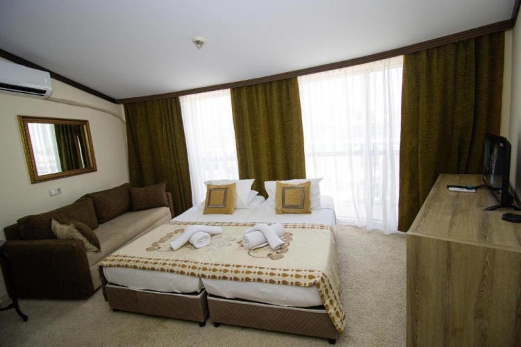 Standard Family room