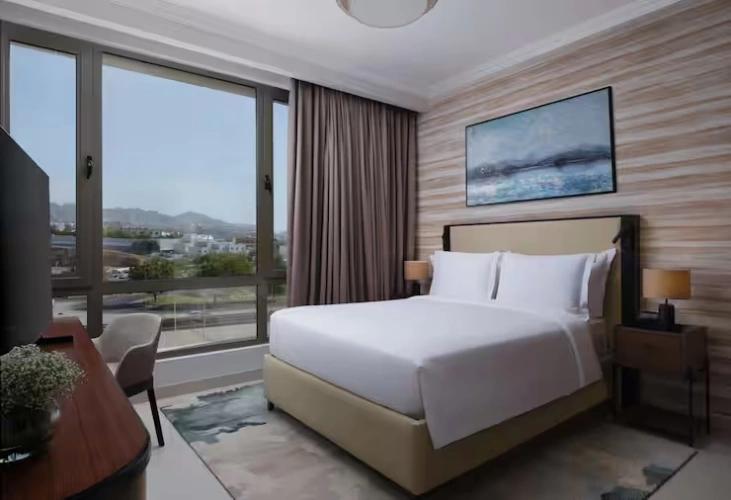 1 Bedroom Queen Double Suite