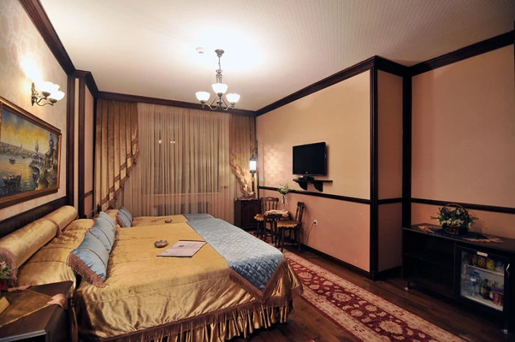 Superior with private hammam Triple room