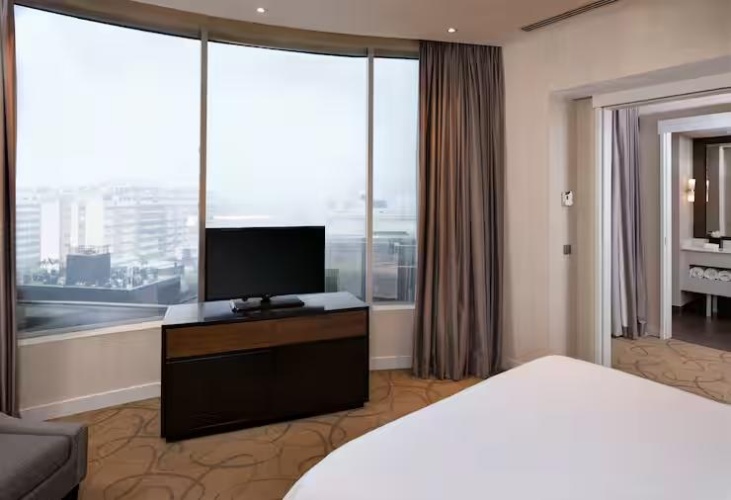 1 Bedroom Mobility Access Double Suite