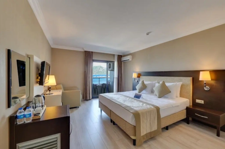 Standard Double room with sea view