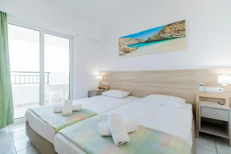 Standard Double room with sea view