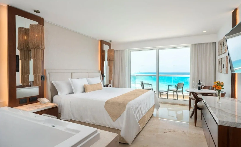 Deluxe Double Superior Room with ocean view