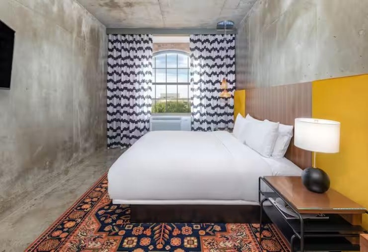Nylo Loft Double room