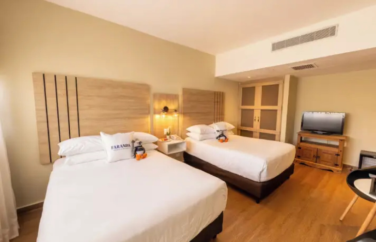 Twin room with city view